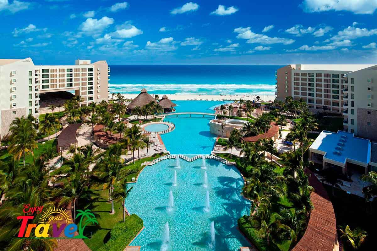 When is the best time to-travel-to-Cancun?(2023-guide)