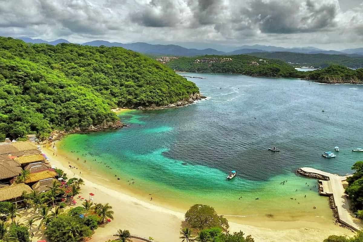 bahia de huatulco-playas en oaxaca