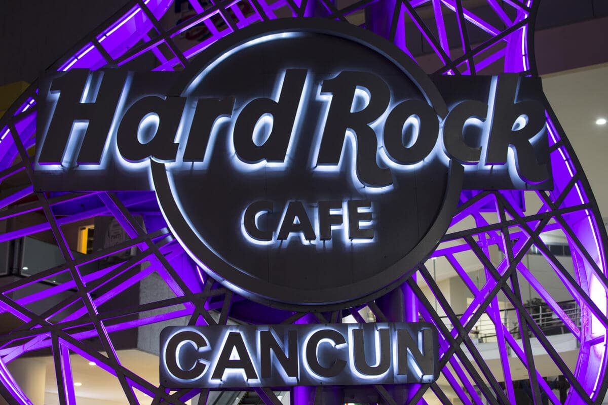 Los mejores restaurantes temáticos en Cancún para degustar en este 2023 hard rock café cancún